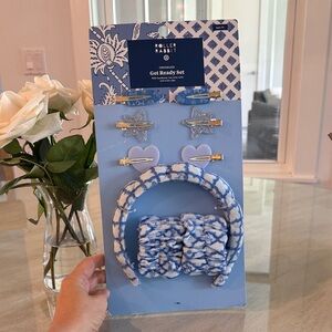 Roller Rabbit x Target Blue and White Floral Hair Accessory Set